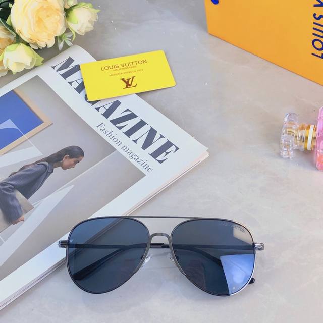 Louis Vuitto* Polarized Sunglasses with Metal Temples: Simple, Stylish, and Uniq