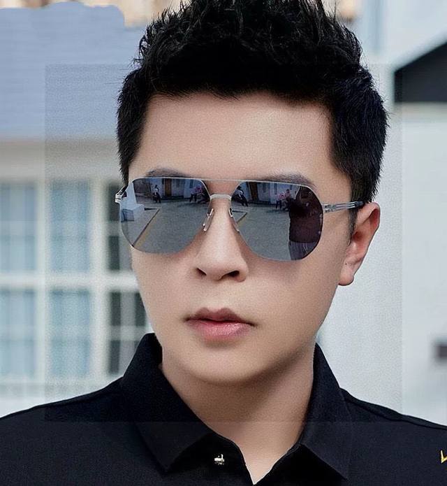 Gucci 2025 New Unisex Couple Sunglasses, Polygonal Sunglasses, IP Electroplating