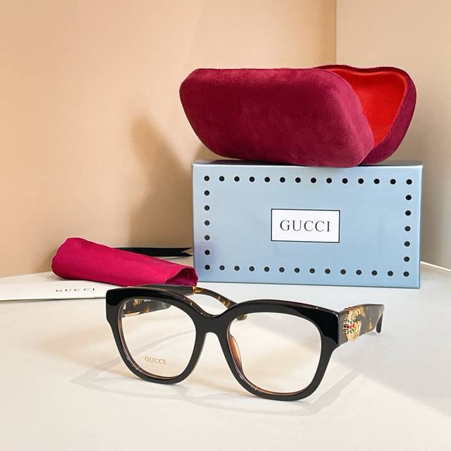 Gucc*Model: Gg1550Sk Size: 55 ports 20-145 Ddd