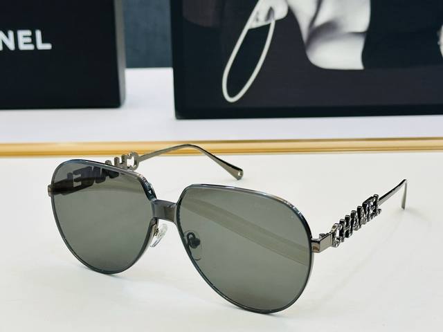 Chanel* Model: Ch95093 Size: 62 (12-142) Perfect quality, unique design, L size