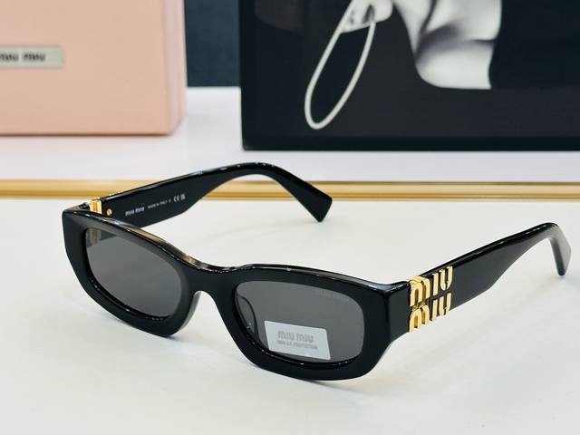 Miu Family Smu Size: 53cm x 22-135cm [Stylish and beautiful] [Smile] B Unique qu