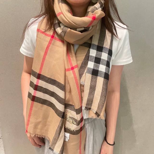 Highly Recommended! Original Burberry England Hot Selling Australian Imported Pu