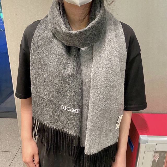 New color, highly recommended! Double-sided Hermes new arrival, top pick! Latest