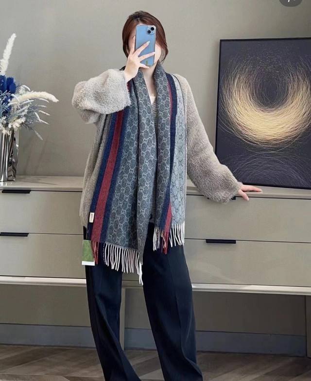 Gucci classic cashmere shawl and scarf - a real gem! Get yours now! A batch of g