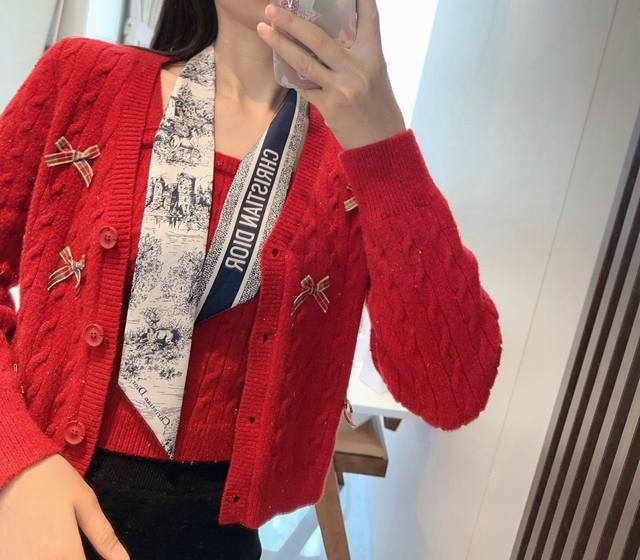 This Mitzah scarf is crafted from white and navy blue mulberry silk twill and ad