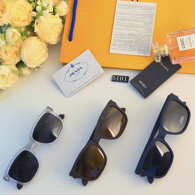 Prad* High-end European and American style men's square frame simple casual sung