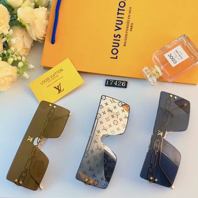 Louis Vuitto* High-end square sunglasses for women, high-definition nylon lenses