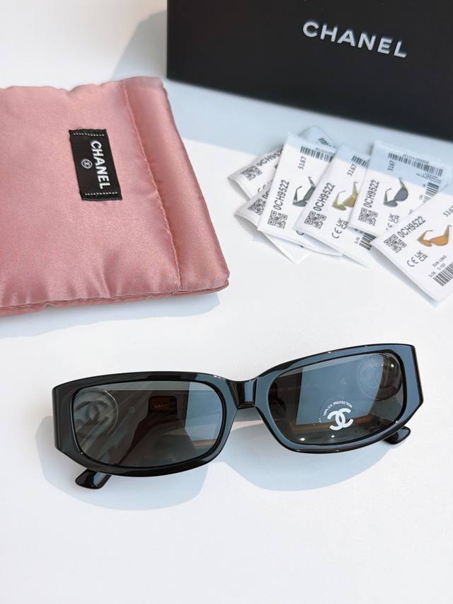 Y2K Sunglasses Classic Round Double C Chanel* Mod: 9522 Size: 56-18-137