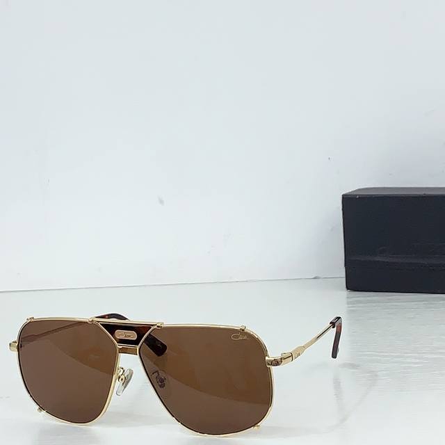 New Cazal Official Website Original Model: Mod994 Size: 60-port 12-140 Bold comb