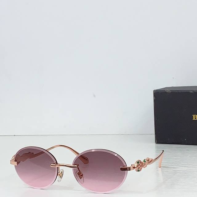 Bvlgar* Mod: Bv1812Lu Size: 56 ports 17-145 Ddd