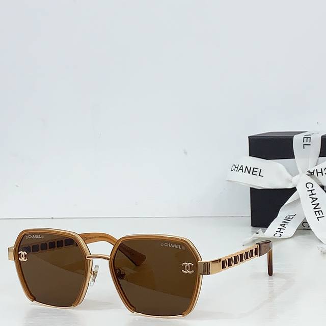 Chane* Model: A95105 Size: 56 ports 18-143 Ddd