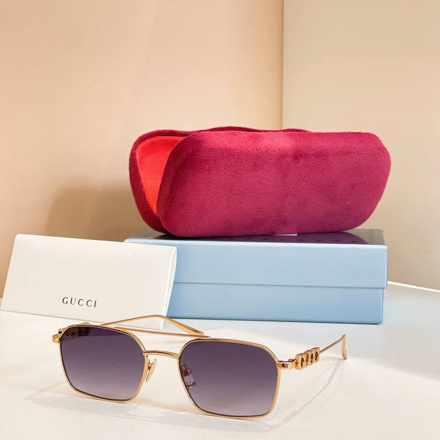 Gucc*Model: Gg1854S Size: 53 ports 20-145 Ddd