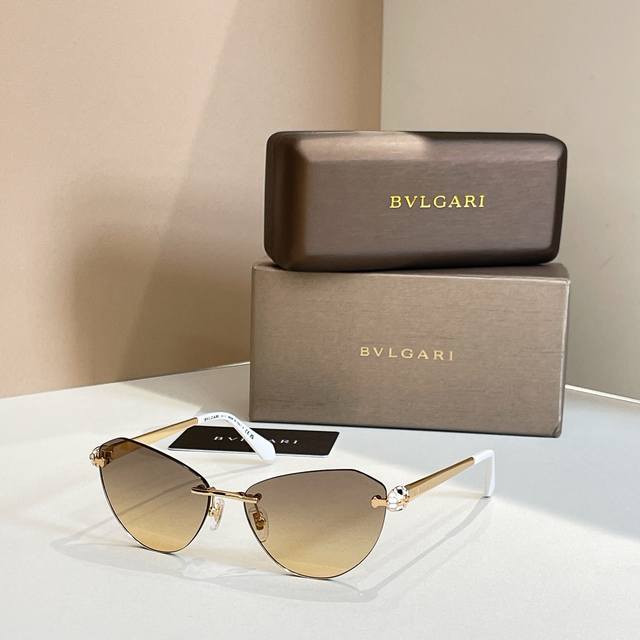 Bvlgar*Model: Bv50042Usize: 57 ports 15-140 Ddd