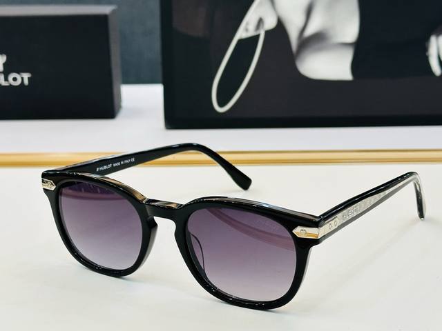 Hublotmodel:H030Osize