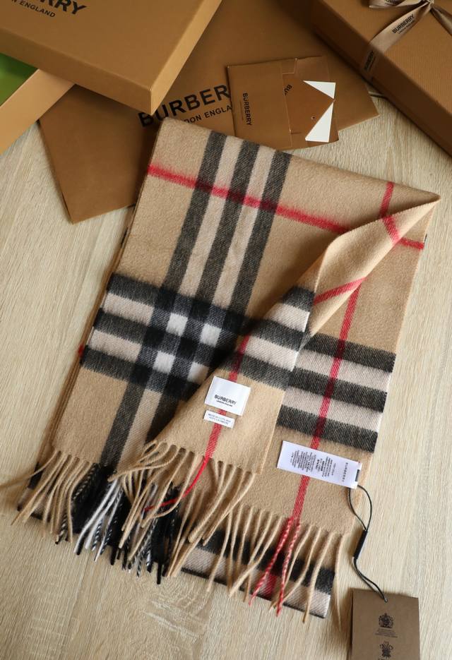 Classic plaid scarf, a best-selling style, hands down. Superb feel, don't doubt