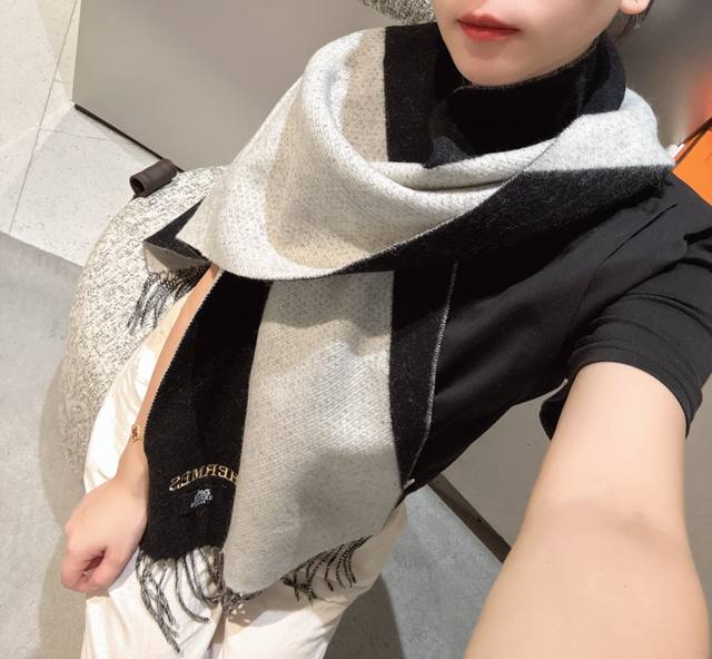 Hermes 2025 Paris Fashion Show Business Men's and Women's Double-Sided Cashmere