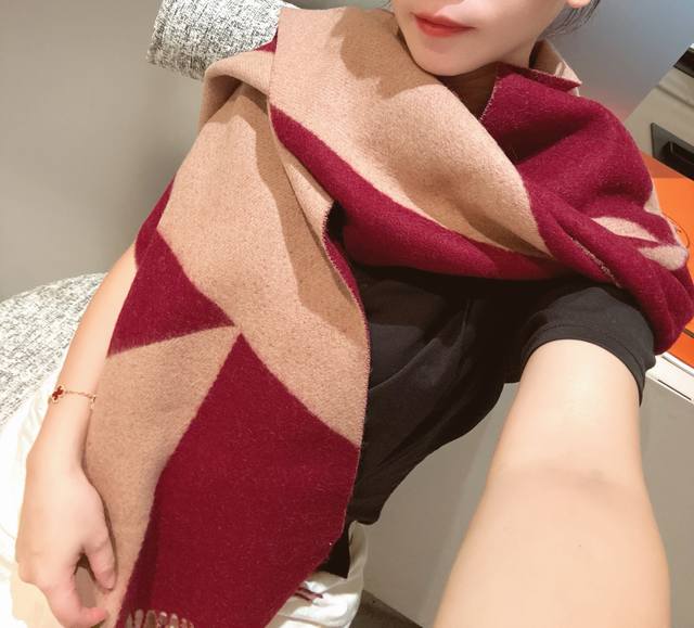 Hermes 2025 Paris Fashion Show Business Men's and Women's Double-Sided Cashmere