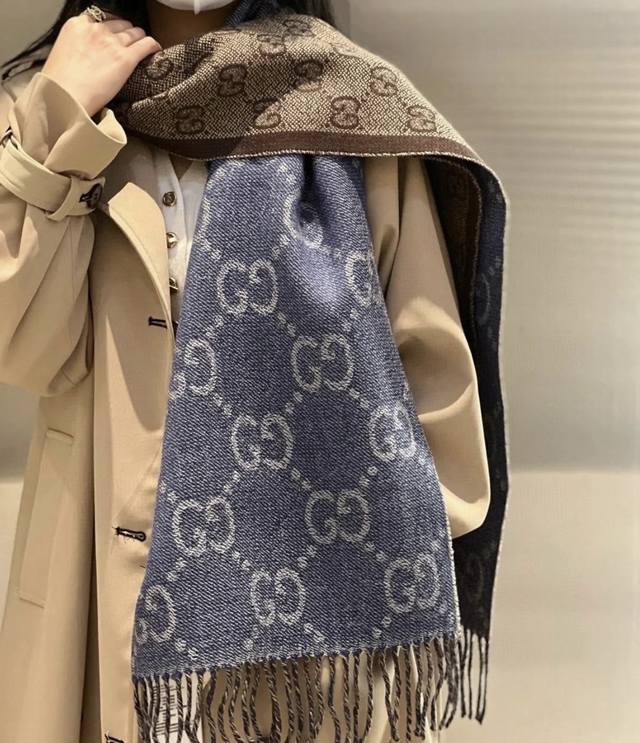 A truly high-end piece!! The most stylish version online for winter!! Gucci Fall