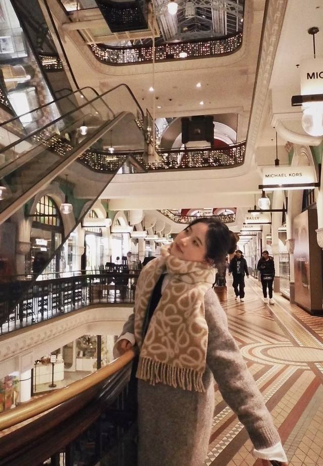 Loewe 2025 Paris Fashion Show Business Men's and Women's Double-Sided Cashmere S