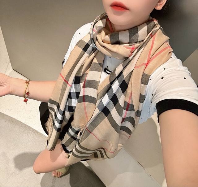 Burberry formal collection, VIP exclusive to the flagship store. Made with top-g