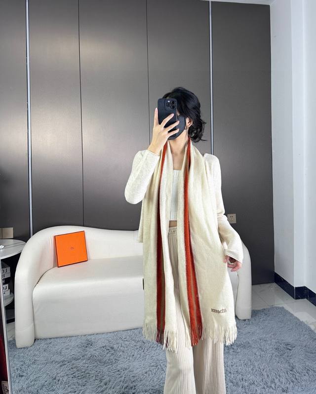 New Arrival! Unisex, 100% pure cashmere Hermes knit scarf, same style as in Herm