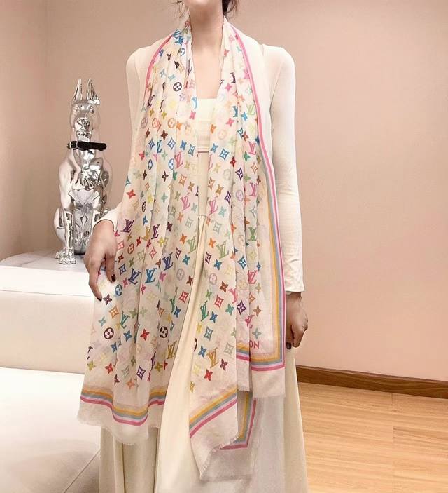 LV's latest 2025 design is truly amazing! High-quality cashmere, the density of