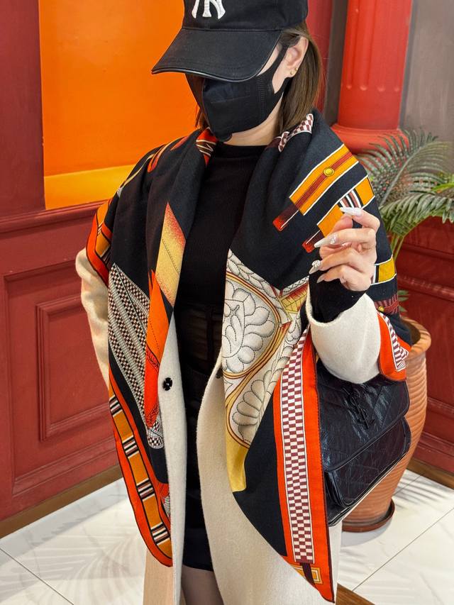 Double-sided, same color, original Herm