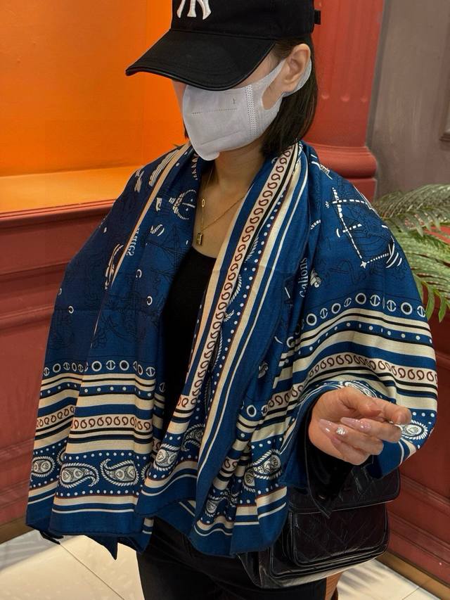 New cashmere style, everyone who bought it says it's beautiful, highly recommend