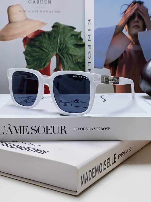 Louis Vuitton 2025 New European and American Trendy Fashion Sunglasses, Plain Le