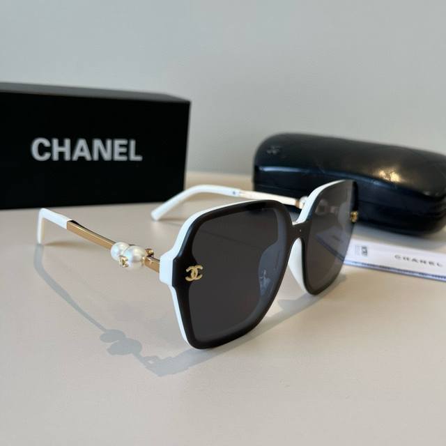 Chanel Pearl Sunglasses Ddd