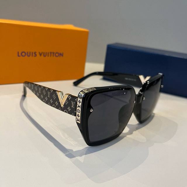 Louis Vuitton sunglasses, sun visors, high-end European and American style, supe