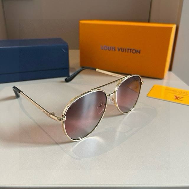 Louis Vuitton (LV) sunglasses, polarized sunshade lenses, high-end European and