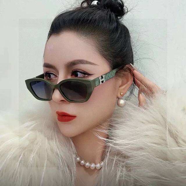 Polarized Hermes Sunglasses, Original Authentic, Super Popular Classic Luxury Gl