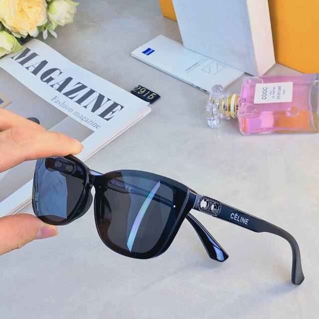 Celin* Korean Style New Sunglasses for Men and Women, Fashionable, Simple, Versa