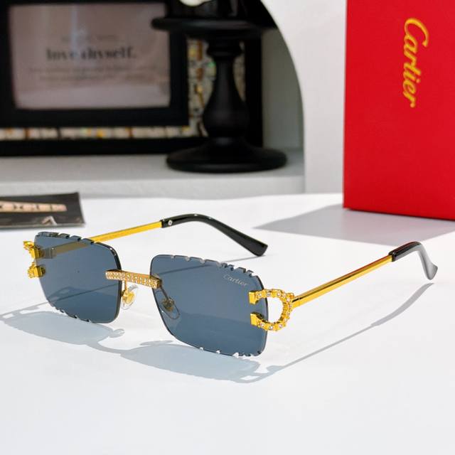 Cartie* Model: Ct0592 Size: 55 ports 18-145 Ddd