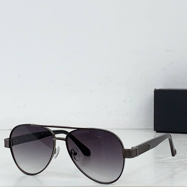 Stefano Ricci Model: Sg12Up Size: 60 ports 14-145 Ddd