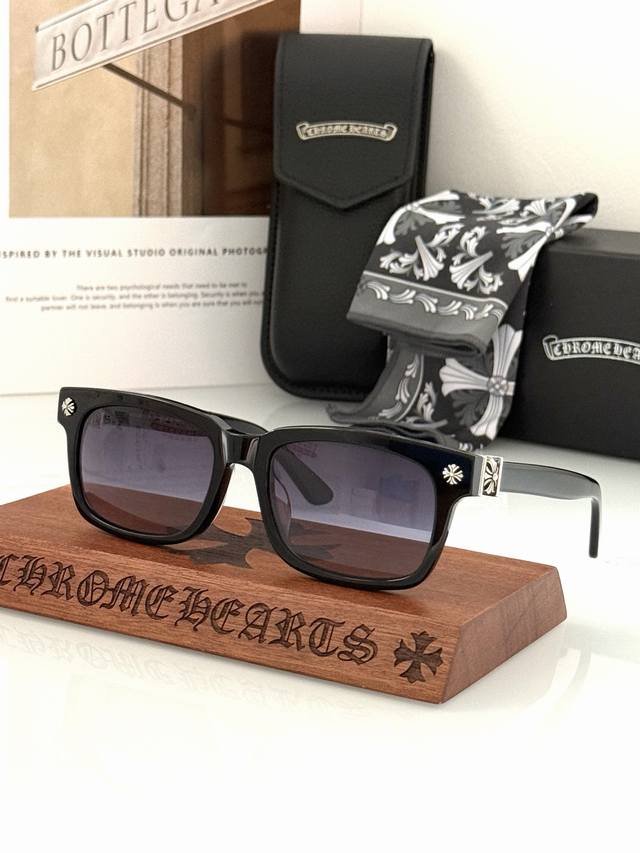 Synchronized with official stores! A high-quality replica of the original Zeiss