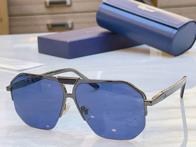 Chopard new sunglasses, Model: Schg61, Size: 62 (12-145mm) Ddd