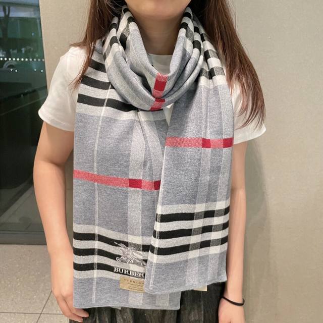 Hot Selling New Arrival: Couple's Style, B Brand Classic War Horse Exclusive Aut