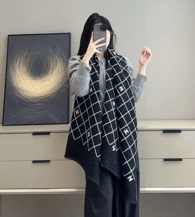 Chanel exudes high-end comfort and fashionable elegance. Trust me, grab this! Th