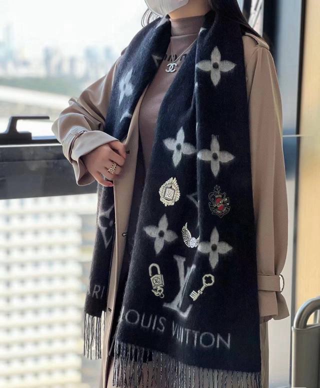 Exciting news! No proxy buyer needed! This series is so hard to buy even if you