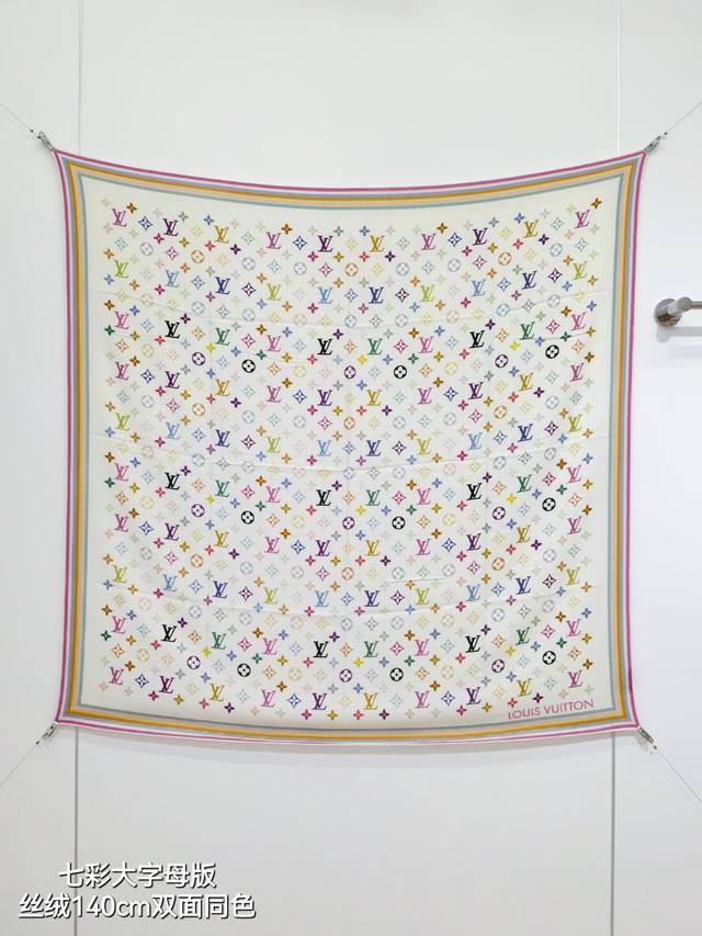 Rlv2551 Double-sided same color 140X140Cm 70% cashmere 30% silk Lv X Tm Monogram