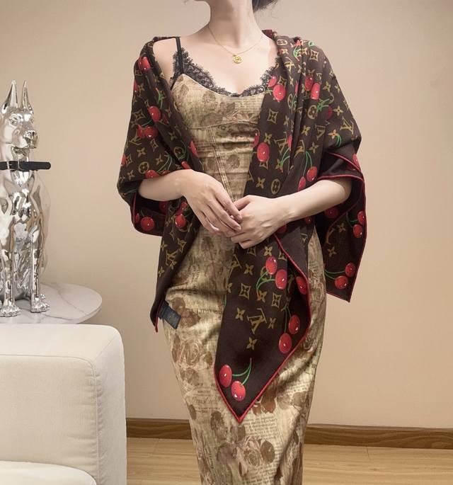 Louis Vuitton x Tm Monogram Cerise 140 Silk and Wool Handkerchief. This Louis Vu