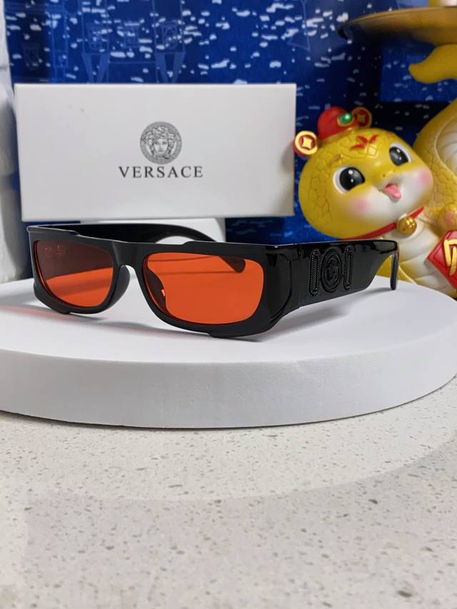 Versace 2025 New European and American Retro Rectangular Narrow Frame Sunglasses
