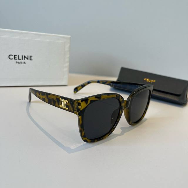 Celine's new sunglasses, a favorite of many fashion icons, Ddd