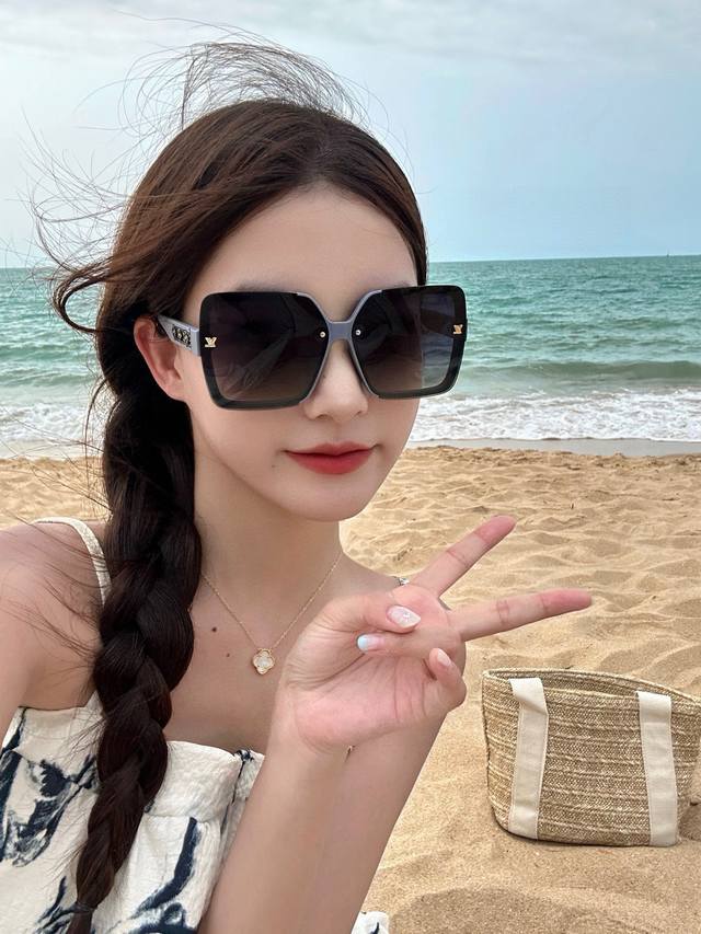 Tr Polarized Series LV Large Frame Sunglasses. Classic square frame design, flat