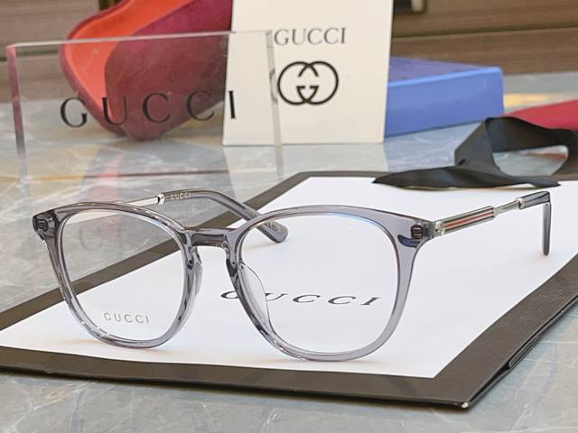 Gucc* Gucci new eyeglass frame, Gg1527Oa, Size: 52 (18-145) Ddd