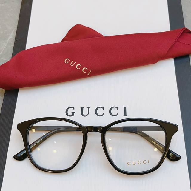 Gucc* Gucci new eyeglass frame, Gg1527Oa, Size: 52 (18-145) Ddd