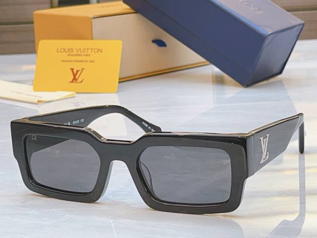 Louis Vuitto* New sunglasses, Model: Z2864W, Size: 53 (22-150mm) Ddd