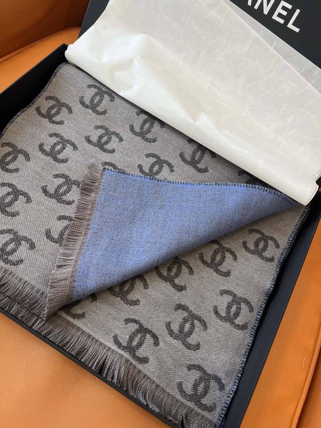 Double C Logo Gradient Scarf (Ddd) Color: Gray + Blue (Ddd) Size: 185*35cm (Ddd)